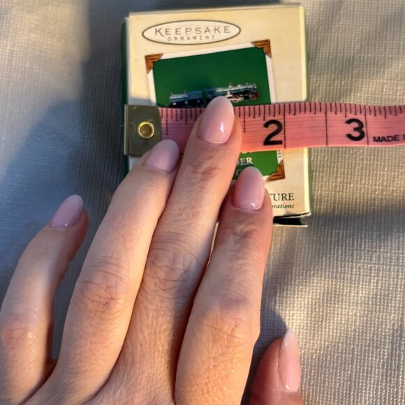 Hallmark Keepsake- Steam Locomotive and Tender- Lionel Blue Comet - Picture 3 of 3